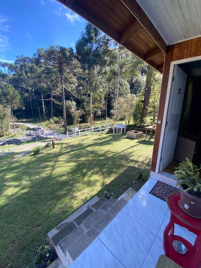 Alojamento de Turismo Selvagem Pe Da Serra Dos Bitus *